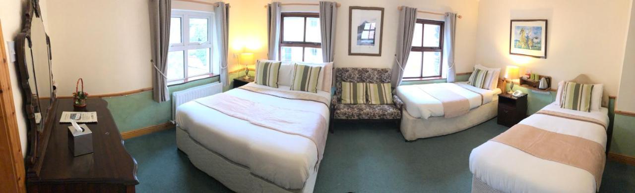 O'Connors Guesthouse Faha  외부 사진